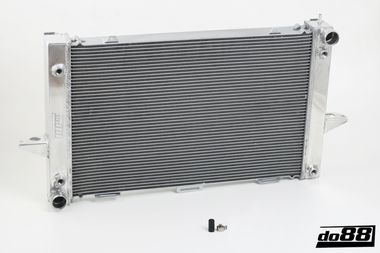 Volvo 850/X70 Manual 93-98 Radiator