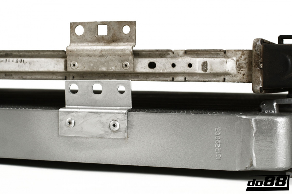 SAAB 9-3 1,9 TTiD Intercooler