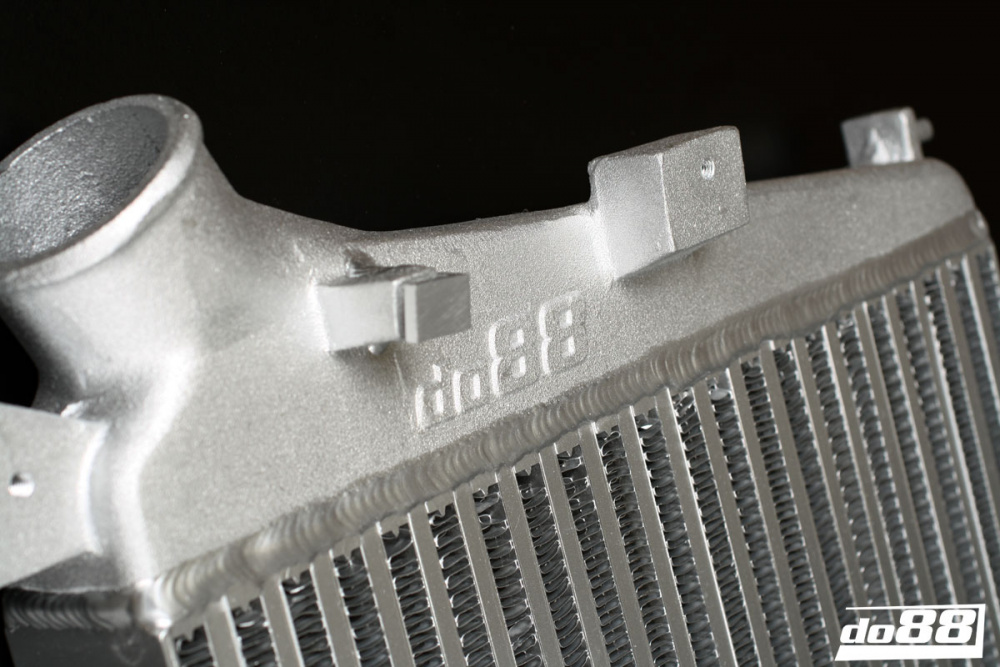 SAAB 9-5 98-10 Intercooler