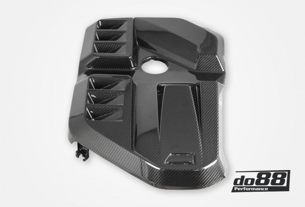 Carbon fiber engine cover, BMW M2 M3 M4 G80 G82 G87 (S58) in the group By vehicle / BMW / G80 G87, S58 (M2 M3 M4) at do88 AB (MK-160)