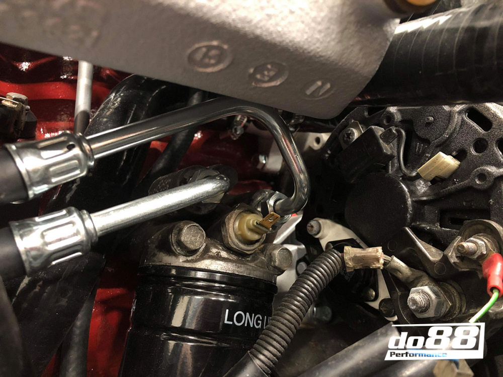 Saab 900 Turbo 1984-1993 Engine oil cooler Saab 900 Turbo 1984-1993 Engine oil cooler