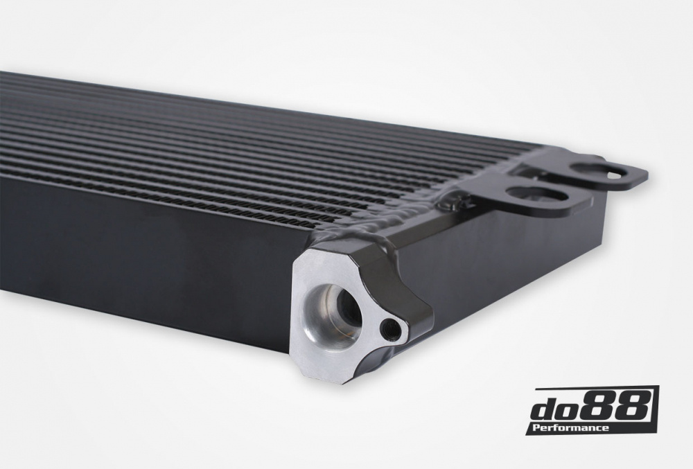 BMW F8X M2C M3 M4 Engine oil cooler Racing BMW F8X M2C M3 M4 Engine oil cooler Racing