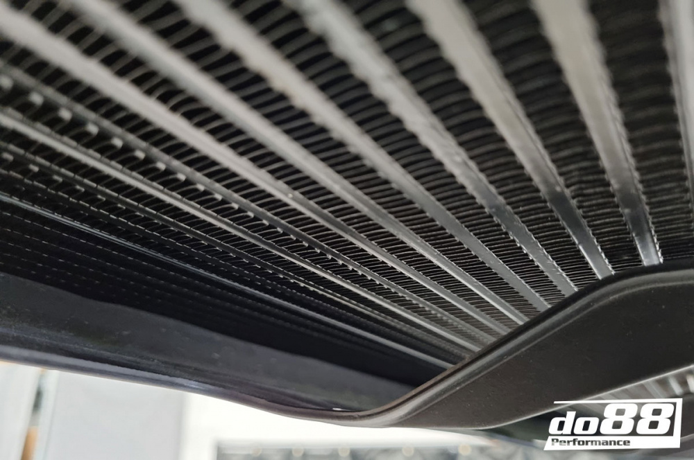 BMW F8X M2C M3 M4 Engine oil cooler Racing BMW F8X M2C M3 M4 Engine oil cooler Racing