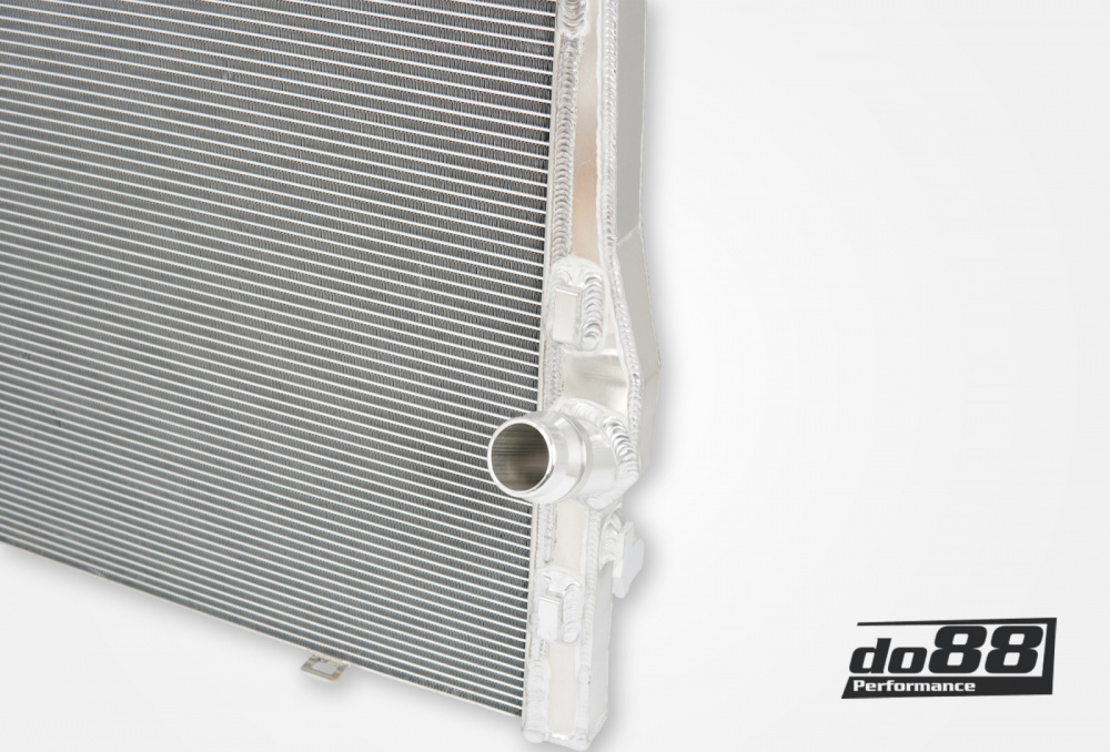 BMW M3 E90 E92 Radiator Aluminum