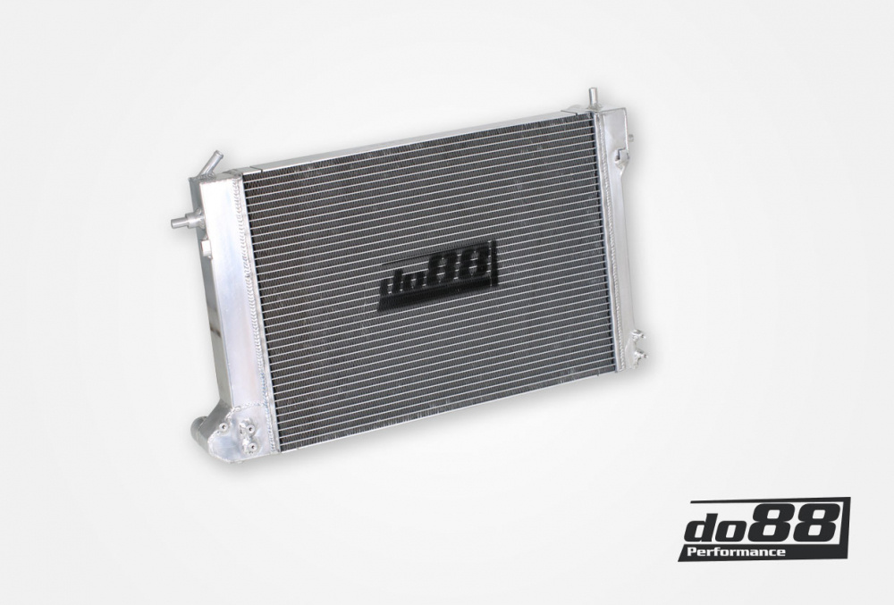 SAAB 900/9-3 Turbo 1994-2002 Radiator SAAB 900/9-3 Turbo 1994-2002 Radiator