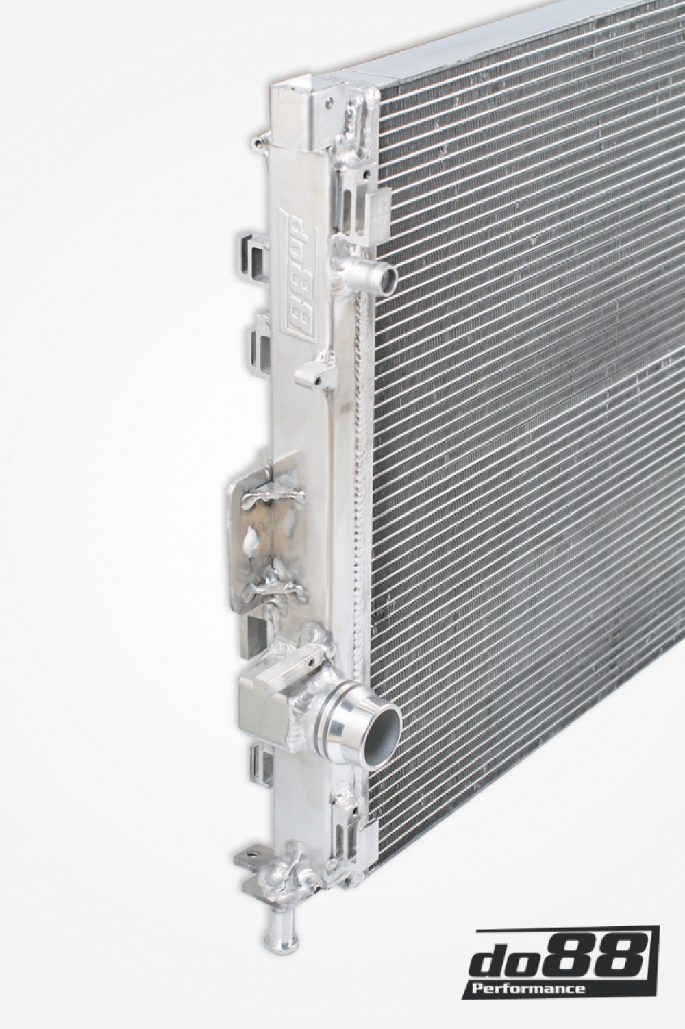 Volvo V40 S60 V60 XC60 V70 XC70 S80 Radiator Volvo V40 S60 V60 XC60 V70 XC70 S80 Radiator