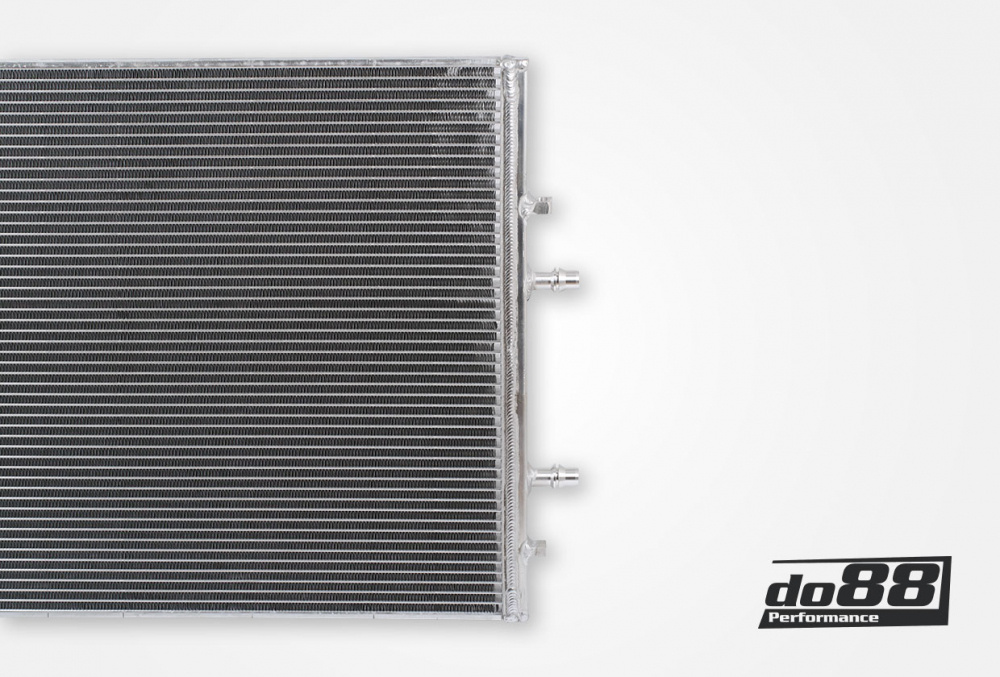 BMW F8X M2C M3 M4 Front Intercooler Radiator BMW F8X M2C M3 M4 Front Intercooler Radiator