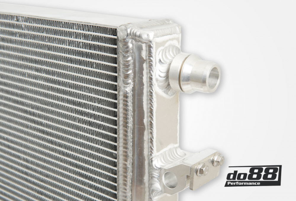 do88 Front Intercooler Radiator, BMW M2 M3 M4 G80 G82 G87 (S58) do88 Front Intercooler Radiator, BMW M2 M3 M4 G80 G82 G87 (S58)
