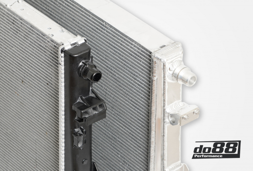 do88 Front Intercooler Radiator, BMW M2 M3 M4 G80 G82 G87 (S58) do88 Front Intercooler Radiator, BMW M2 M3 M4 G80 G82 G87 (S58)