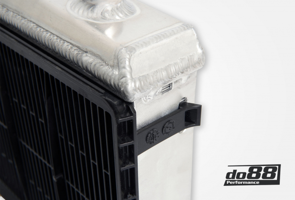 do88 Auxiliary Radiator, BMW M2 M3 M4 G80 G82 G87 (S58) do88 Auxiliary Radiator, BMW M2 M3 M4 G80 G82 G87 (S58)
