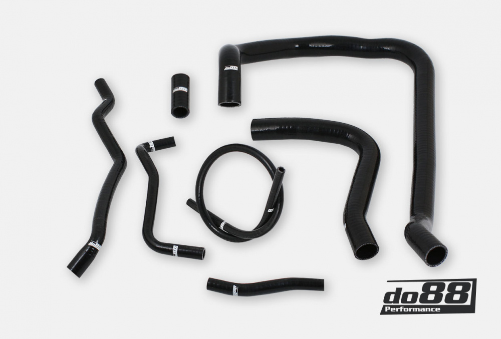 Volvo 740 760 780 940 960 D24 Coolant hoses Black in the group By vehicle / Volvo / 740 940, (1985-1998) / 740 1985-1991, 940 without AC at do88 AB (do88-kit206S)